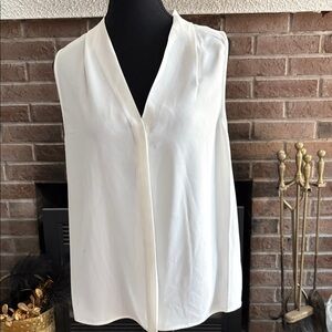 Babaton White V-Neck Sleeveless button down blouse